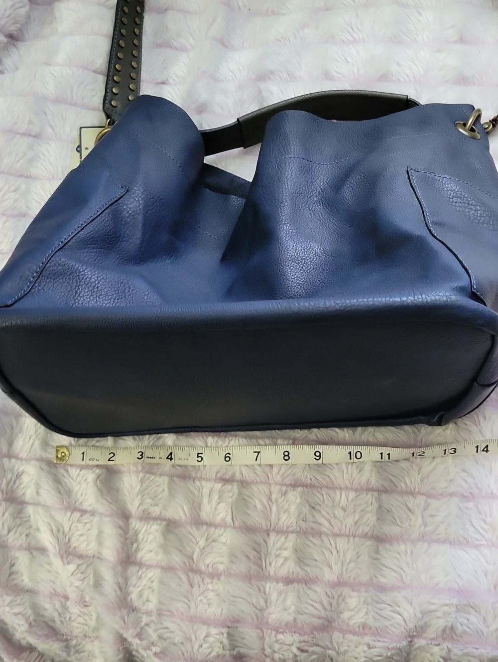 NWT G.H. Bass 2-in-1 Dark Navy Hobo Slouch Grommet Strap Shoulder Hand Bag